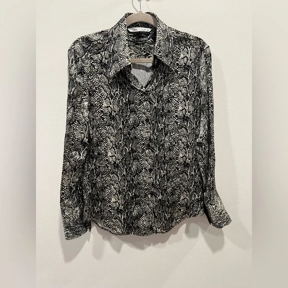 ZARA Snake Print Blouse Size S - Picture 4 of 10